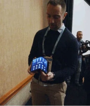 Chinese foldable phones