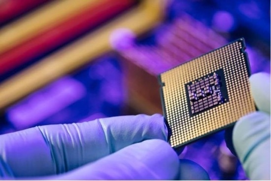 The end of the Silicon chip??